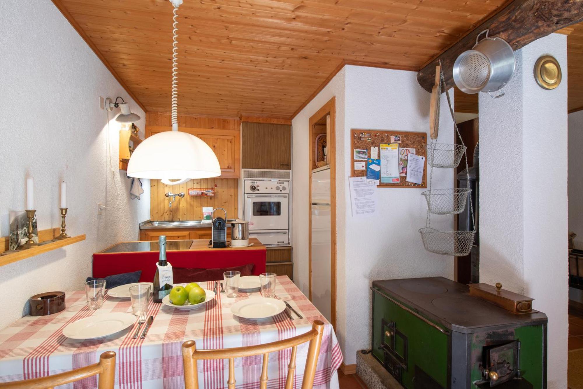Rustico Stock With Free Wifi- Happy Lugano